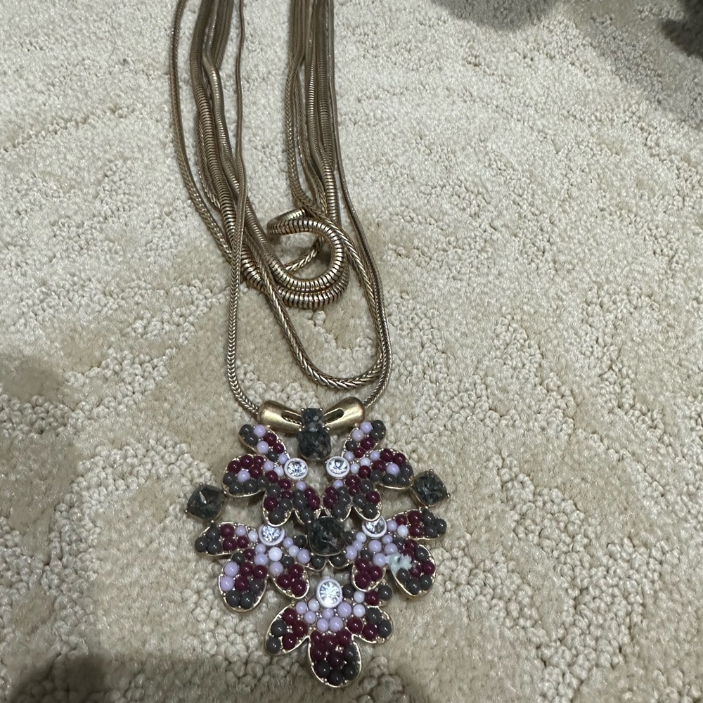 Stella and Dot statement necklace